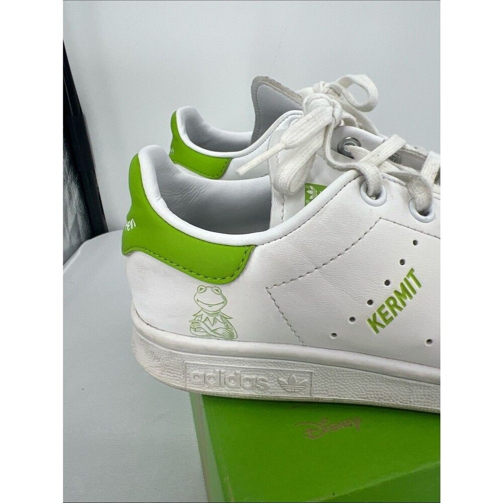 adidas White Stan Smith Sneakers with Green Heel Tab and Kermit Detail - Picture 2 of 8